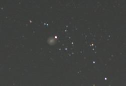 １１月１８日のホームズ彗星。ペルセウス座α星へかなり接近