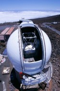 ハレアカラ山頂にあるパンスターズ1望遠鏡